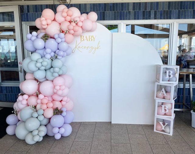 Deluxe Balloon Garland